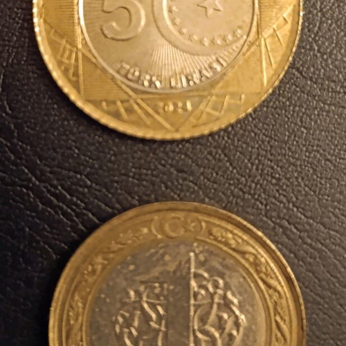 Turkish lira used, two coins 5 and 1