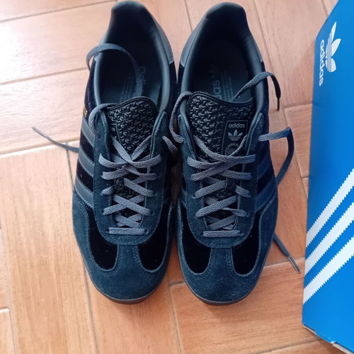 Adidas Gazelle Indoor W shoes size 41 1/3 black like new