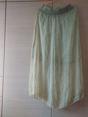 Yellow green long skirt One Size Prato Italy like new