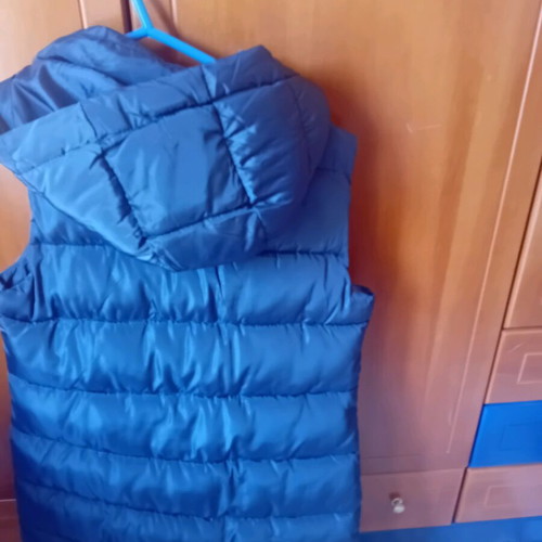 Sleeveless jacket new blue size M