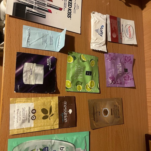 Cosmetic samples new