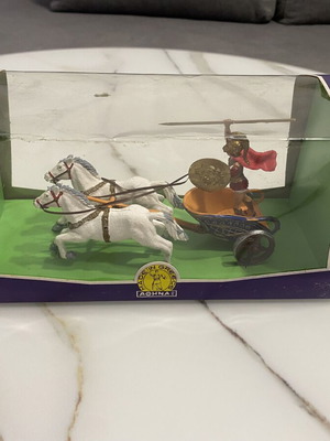 Ancient Greek Chariot miniature like new, with box