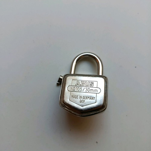 Vintage ABUS padlock with 2 keys like new