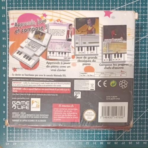 Nintendo DS Easy Piano new, includes keyboard and game