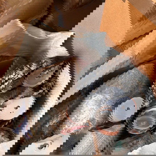 Store stock of beads and decoration worth 20,000+ euros