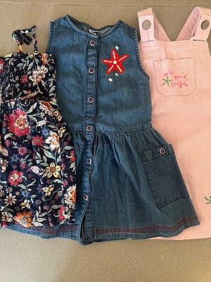 Set of 3 skirts and dungarees 18-24 months like new