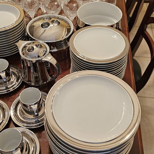 AMC Langenthal 12-Person Luxury Dinnerware Set with Nachtmann Swarovski Crystals and Gnutt Cutlery
