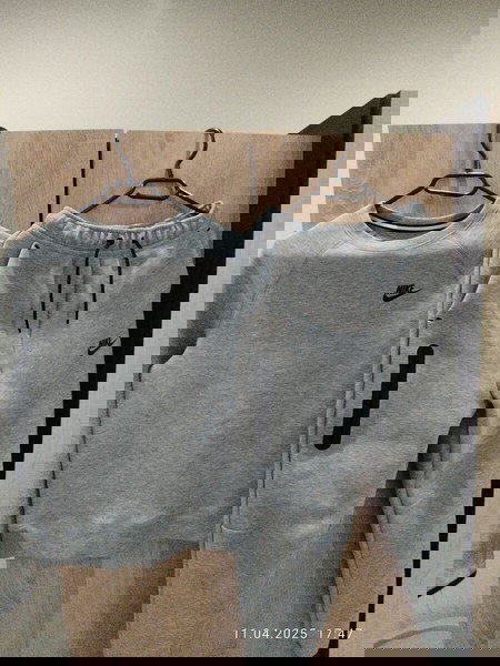 Nike teech fleece спортен екип
