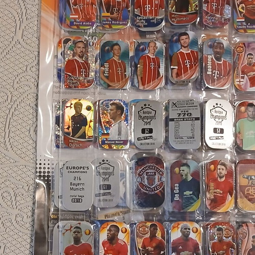 Metal Tags Stars Champions 2018 like new