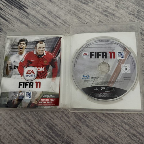 FIFA 11 PS3 game, like new, complete
