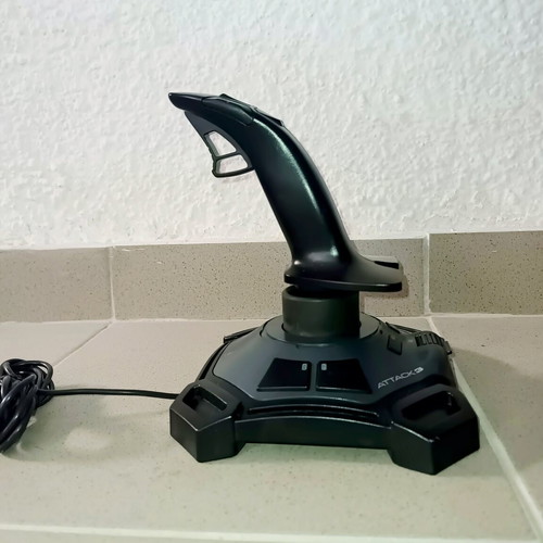 Joystick Logitech Attack 3 USB like new