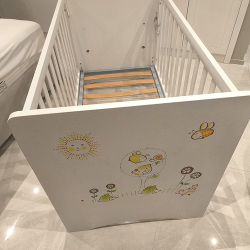 Baby and children's bed 140x90cm used with mattress and adjustable heights