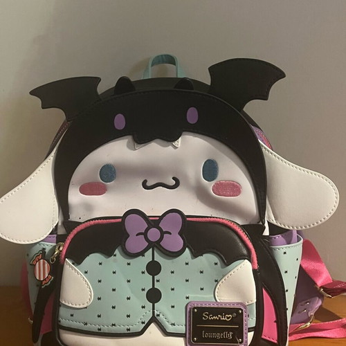 Loungefly Halloween Cinnamonroll backpack made to order, white multicolor
