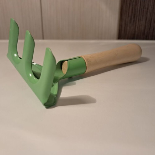 Small Garden Hand Rake 15 cm new