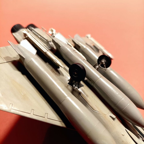 Πλαστικό μοντέλο Rafale 1/72 καινούργιο, βαμμένο αερογράφο