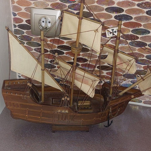 Decorative wooden ship like new, 41 cm height, 43 cm width