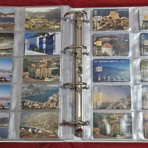 Phone cards used, album with 560 pieces