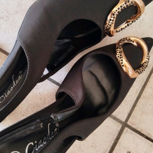 Tsoukalas Shoes Satin Pumps like new, size 38, black