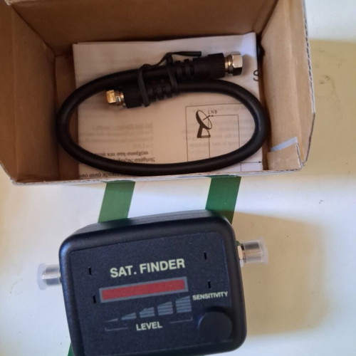 Sat Finder SF-95LDB satellite dish alignment meter new with box