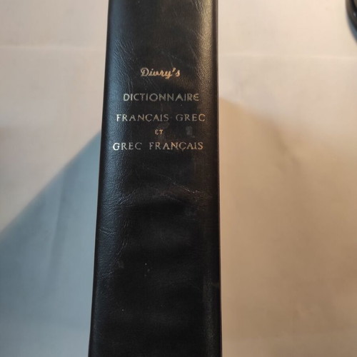 Divry's French-Greek Dictionary used