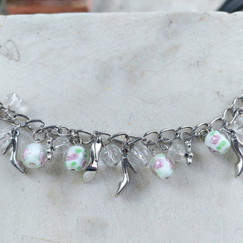 Bracelet with silver details and beads new