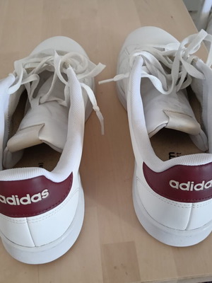 Adidas Advantage sneakers used, size 46 2/3, white