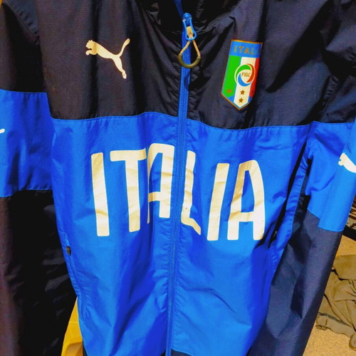 Italia 4* Rain Jacket used, waterproof Euro medium size