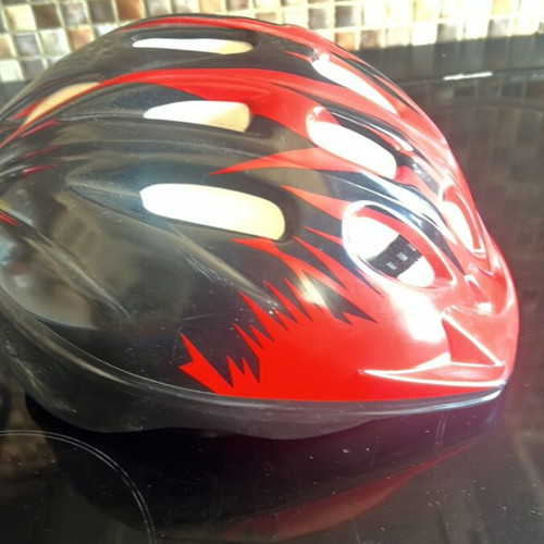 Children's bicycle helmet s/m like new