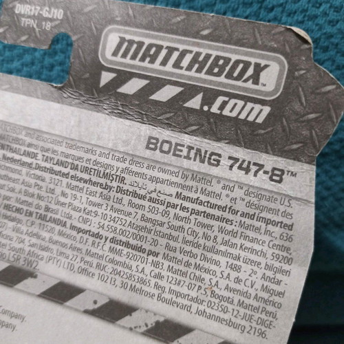 Matchbox Boeing 747-8 Skybusters jumbo jet new sealed