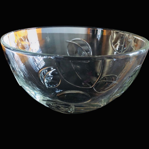 Salad bowl used, diameter 28 cm and height 15 cm