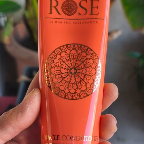 Leave in conditioner by Dimitra Katsafadou like new