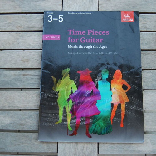 Time Pieces for Guitar Volume 2 ABRSM grades 3-5 like new