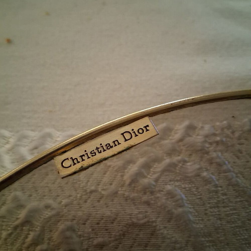 Christian Dior Crystal Cheese Platter like new, 28cm with gold accents