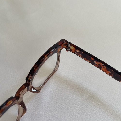 Unisex presbyopia glasses tortoiseshell design