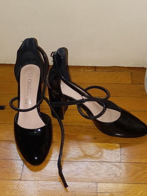 Pumps black size 38 heel 10cm like new