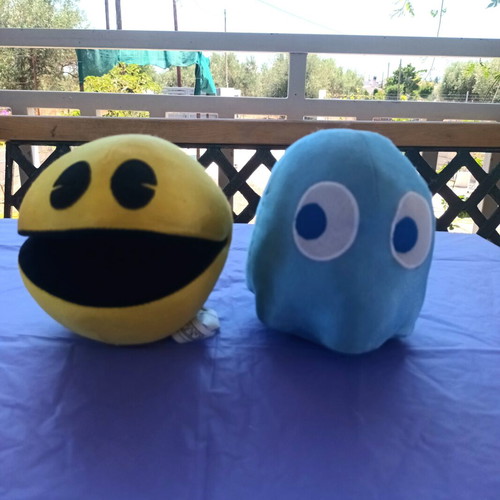Pac-Man plush toy set like new, 2 pieces