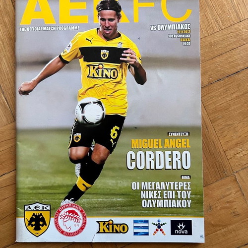 Match Programme AEK-Olympiakos 10th Matchday 11/11/12 like new