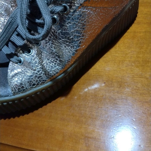 Guess athletic shoes used, size 37, gray brown