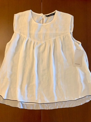 Zara Basic sleeveless women's top new, size Large, white with black detail