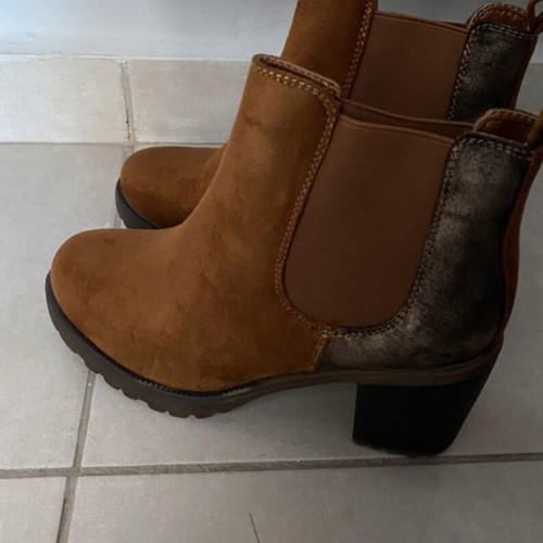 Suede boots Super Mode brown new, size 38