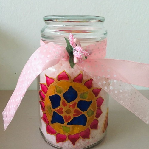 Aromatic bath salt in hand-painted jar new