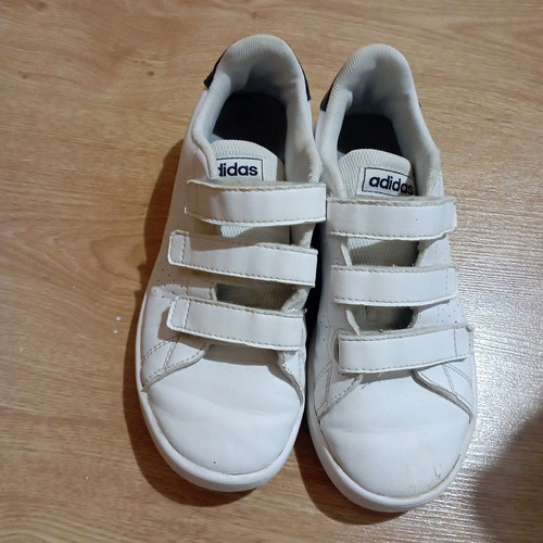 Adidas Kids Sneakers Used With Scratches White Size 33