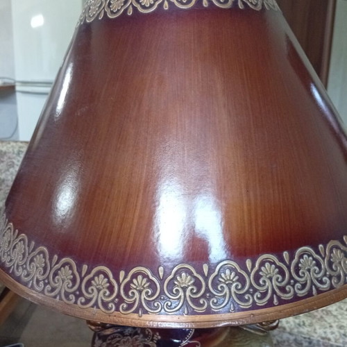 Vintage porcelain table lamp with amphora base