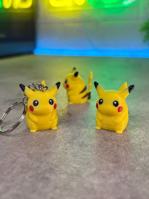 Pokémon Pikachu 1st Generation Keychain new