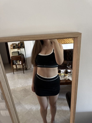 Alo set skirt and top brand new