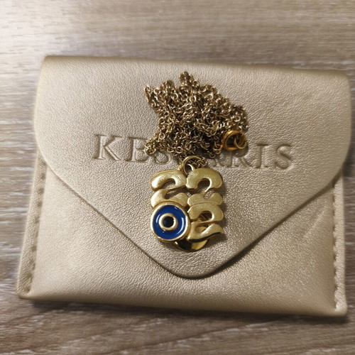 Pendant jewelry 2022 charm with eye, like new, gold color