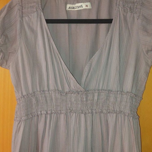 Dress gray like new, size M, above the knee