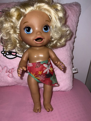 Baby Alive doll used, very good condition