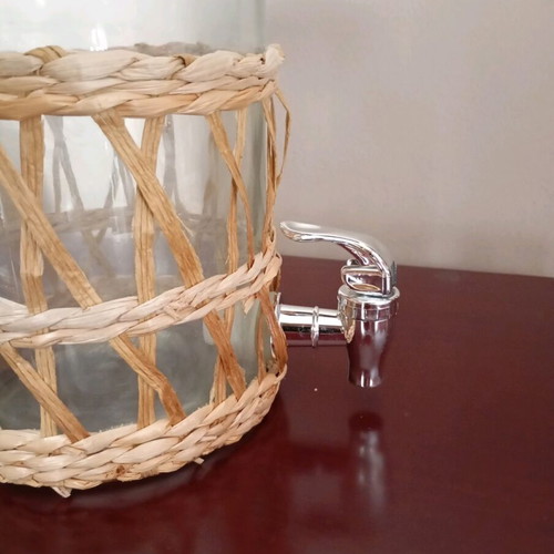 Jug with tap new