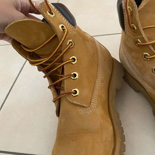 Timberland women's hiking boots like new, orange, size 37.5
